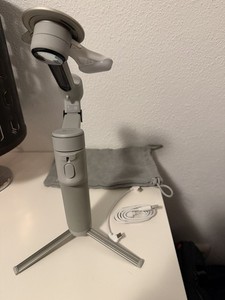 INSTA360 Flow 2 Pro Creator Bundle Gimbal, Hellgrau