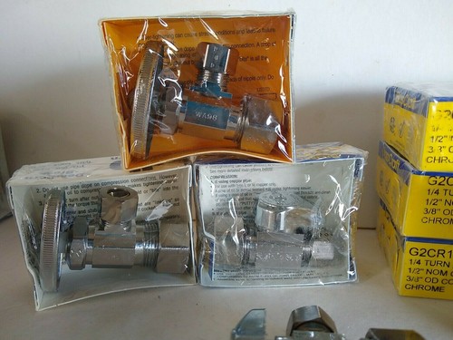 Valves 1/4 Turn Angle Stop 1/2 Non Comp Inlet- 3/8 Comp Outlet & Others (11) - Picture 3 of 11