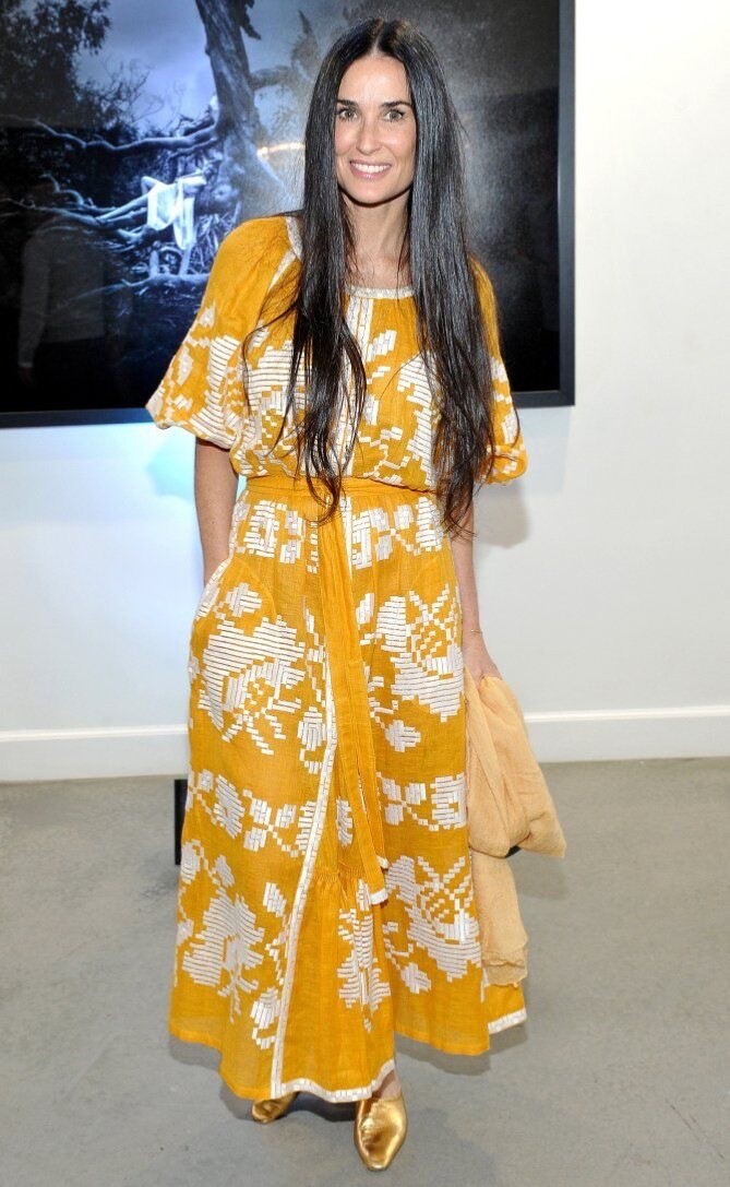 Vestido bohemio amarillo bordado vyshyvanka. Todas las tallas