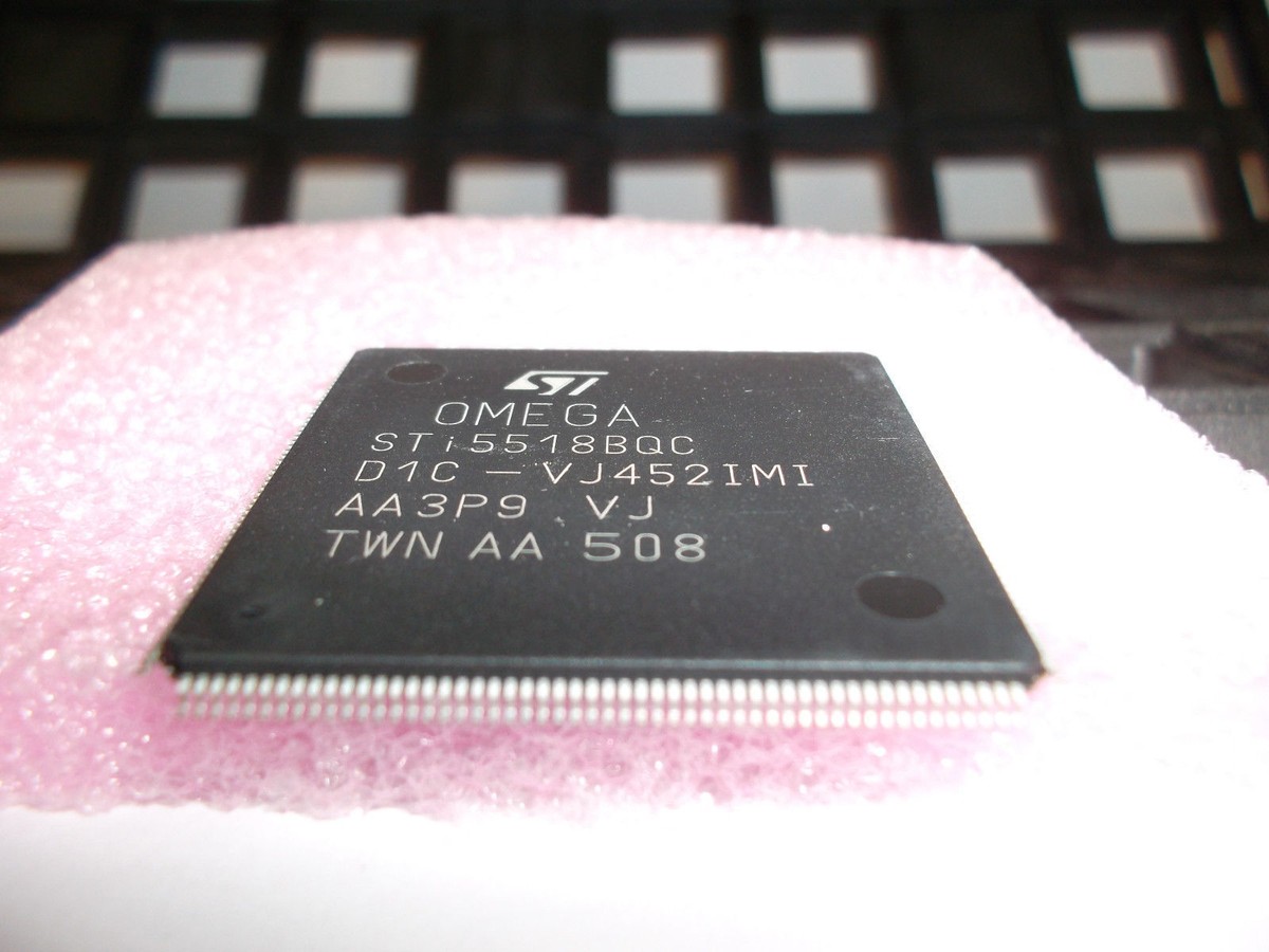 1 piece STI5518BQC | SINGLE-CHIP SET-TOP BOX DECODER | OMEGA