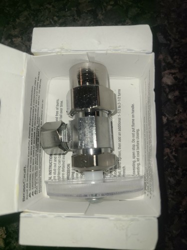   BrassCraft 1/2'' CPVC Inlet x 3/8 in. Compression Outlet Valve