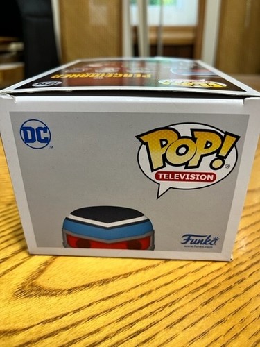 Funko Pop! TELEVISIÓN DC EL PACIFICADOR LA SERIE #1234 VIGILANTE - Imagen 6 de 6