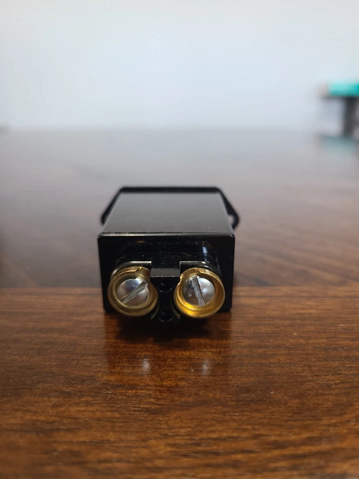 HOBBS STEWART WARNER LR 42455 Hour Meter 240Vac - Image 3 of 4