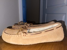 Minnetonka Brown Leather Fur Lined Slippers Women Size 10