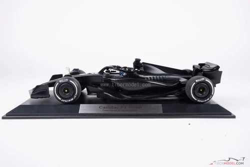 Cadillac F1 Team - Sergio Perez (2025) Testing Imola, 1:18 Scale F1 Model Car