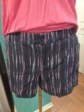 Merona Women's Chino Shorts Striped Navy Pink Blue 100 Cotton Pockets Size 6