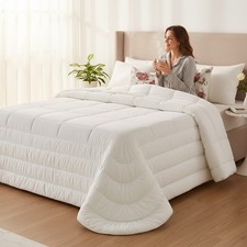 Trapunta invernale matrimoniale Bianch-Eria in cotone rasatello Art. Ravenna