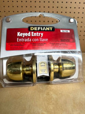 DEFIANT KEYED ENTRY DOOR LOCK  NEW