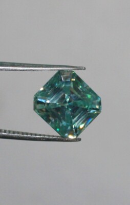 Moissanite Gemstone Aqua Color Faceted Cut Loose Radiant Moissanite ston 4.95 Ct