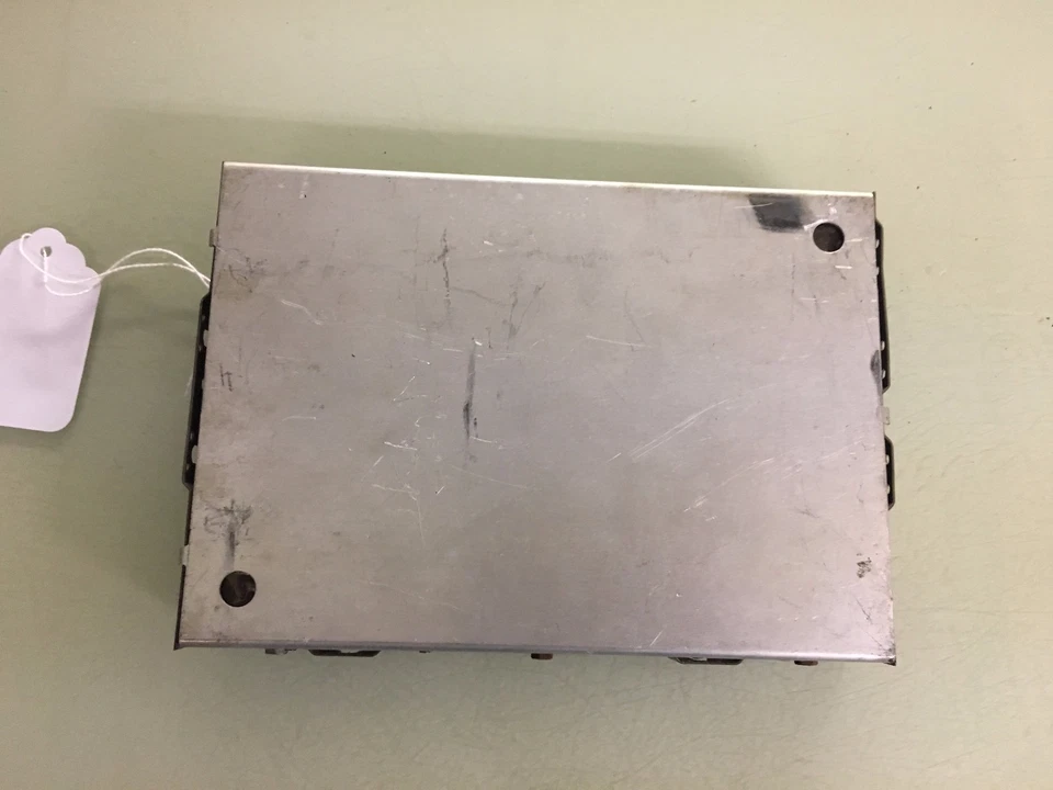 Pontiac J2000 1982 módulo de control informático motor 1,9 L ECU ECM 1225330 #4 Foto 2 de 2