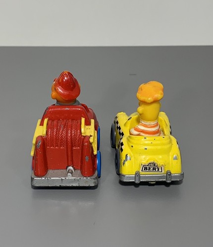 Sesame Street “BERT and ERNIE” Small Die Cast Cars Taxi and Fire Truck Vintage - Picture 4 of 14