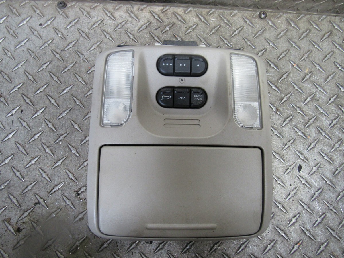 05 CHRYSLER PACIFICA INTERIOR OVERHEAD CONSOLE DOME MAP LIGHT 3.5L