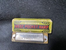 VINTAGE M. HOHNER  VEST POCKET HARP  HARMONICA GERMANY. AA-178.  WORKING 