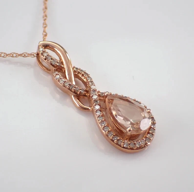 Colgante en forma de lágrima de morganita natural corte pera de 1 quilate enchapado en oro rosa de 14 quilates cadena gratis Foto 2 de 4