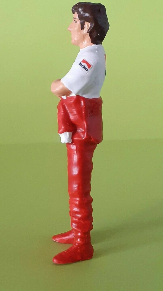 ALAIN PROST FERRARI 641/2 1990 pilot Mini DRIVER FIGURE 1:18 RESIN - Immagine 2 di 4