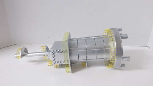 Ho,1:87 scale,oil heater component,scratch built,plastic & metal,silver & yellow - Picture 7 of 24