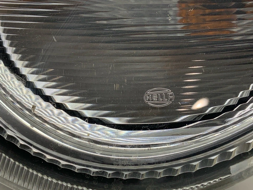 Faro de xenón izquierdo Porsche 911 996 L 2002-2004 99663105920 OEM usado Foto 3 de 4