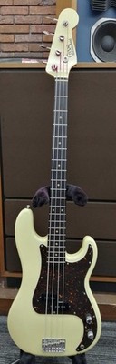 Crews Maniac Sound NPB Traditional White Made in Japan PB Type E.Bass Guitar