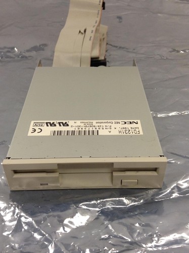 NEC Corporation FD1231A 3.5'' Floppy Disk Drive IDE 1.44MB W/Ribbon Cable, WORKS
