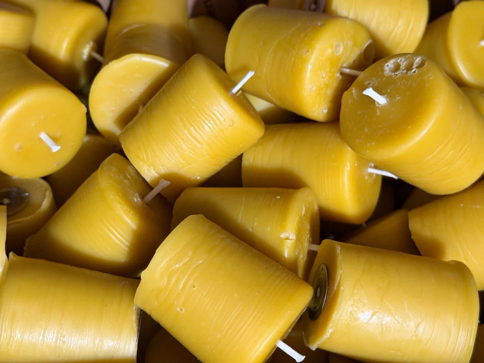 Velas votivas 100 % cera de abejas Foto 2 de 2