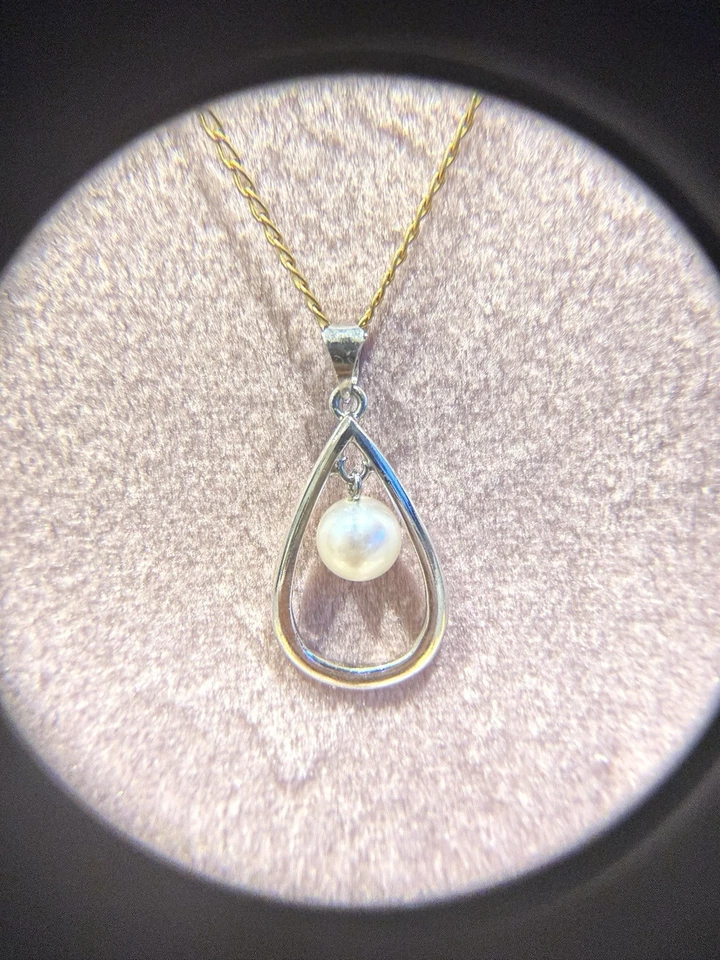 mikimoto akoya pearl silver Pendant  - image 2 of 4