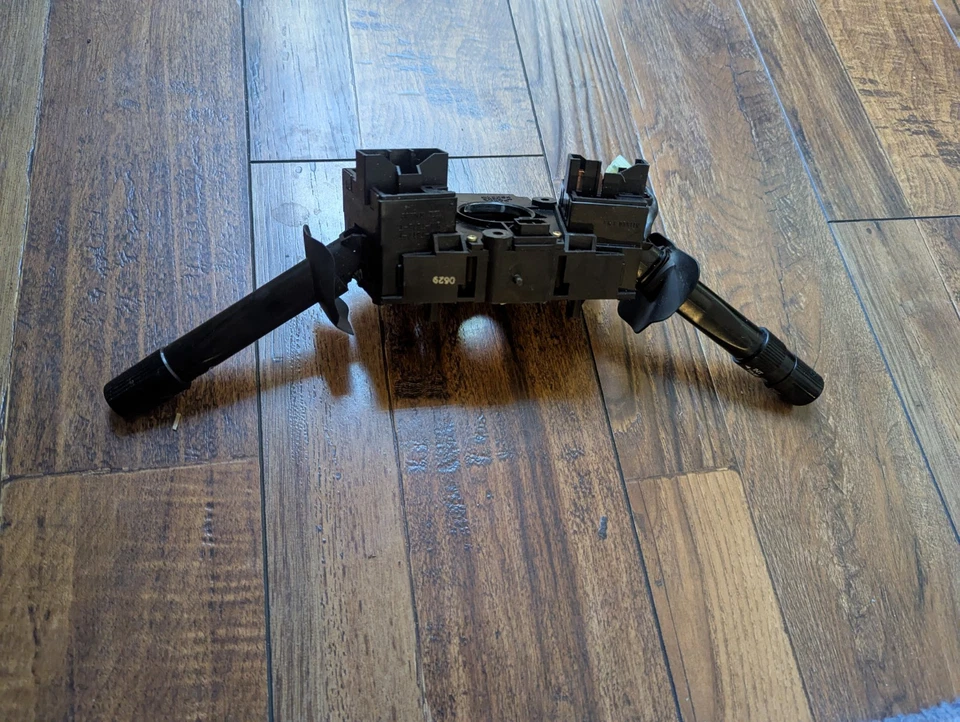 OEM 2000 2001 Acura RL Steering Wheel Turn Signal Wiper Control Stalk Switches - Image 4 of 4