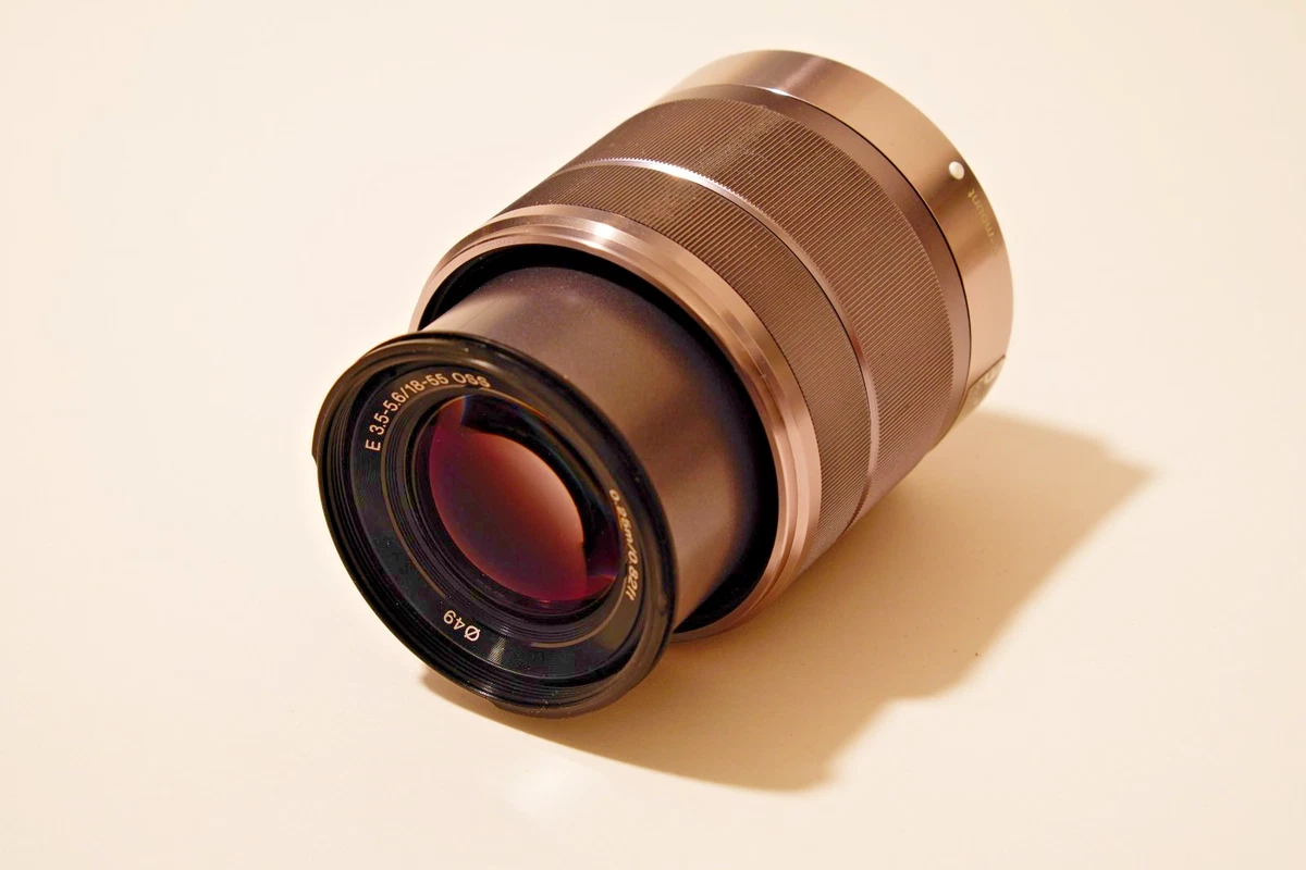 Sony SEL 18-55mm Focal Camera Lenses f/3.5-5.6 Maximum Aperture