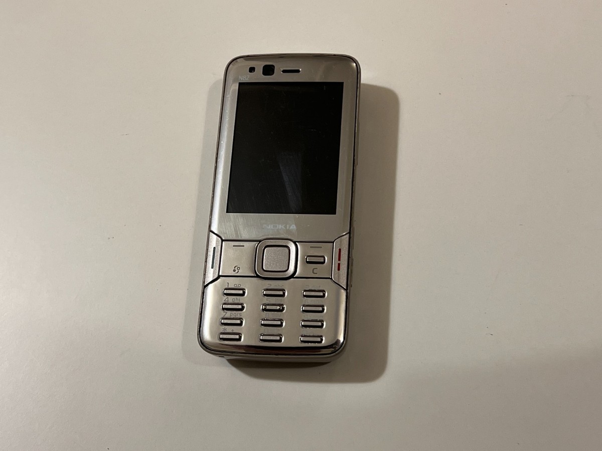 Nokia N82 – Beige / Gold – Unlocked – GSM mobile phone read please