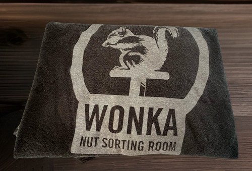 Charlie & The Chocolate Factory Nut Sorting Room Movie Promo Adult T Shirt, L - Picture 2 of 8