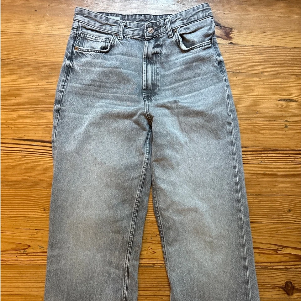 Vaqueros Zara gris vintage recto crudo dobladillo inferior mujer TALLA 10 Foto 3 de 4