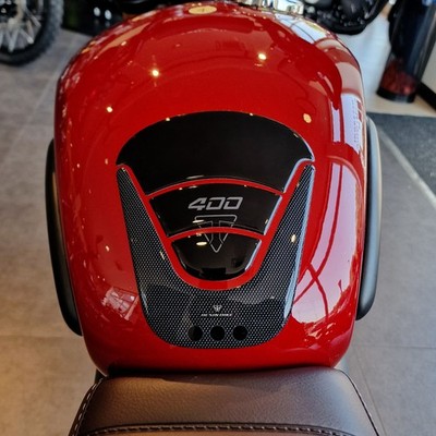 3D Aufkleber für Triumph Scrambler 400 X-XC - Speed 400 2026 Tank-Schutzfolie