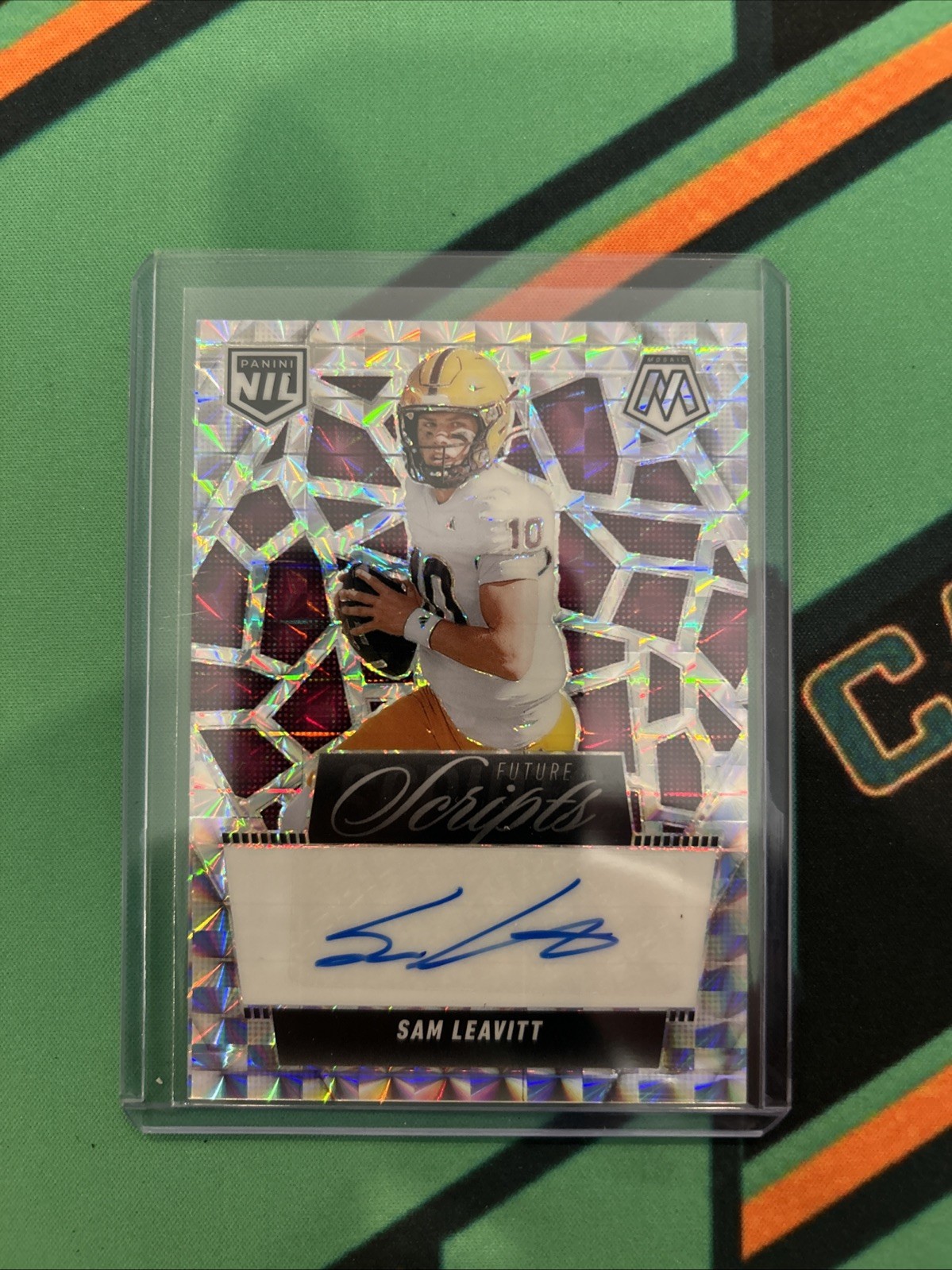 Sam Leavitt 2025 Panini NIL Mosaic Future Scripts Auto #FSC-SLT Silver Prizm