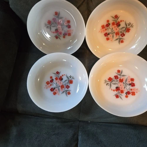 Fire King Primrose Set Of 4 Desert/Berry Dishes 4 1/2 " Diameter Rare Find