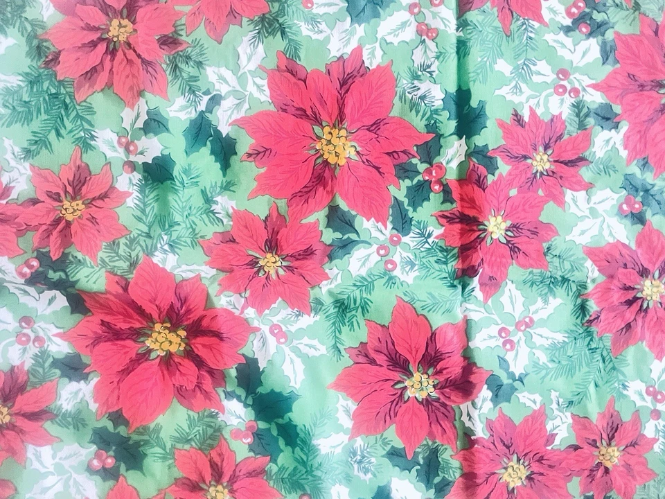 Vintage Cotton Christmas Fabric Poinsettias Craft Quilt 20 X 60 Inch - Image 2 of 2
