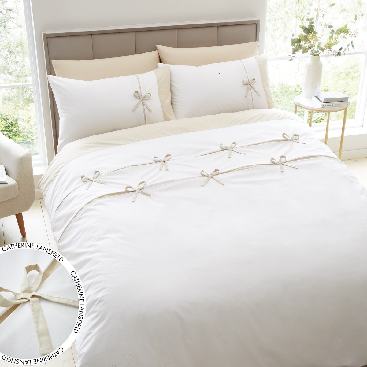 Catherine Lansfield Milo Bow Embellishment Pleat Duvet Cover
