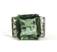 VINTAGE Sterling Silver Large Green Quartz Ring