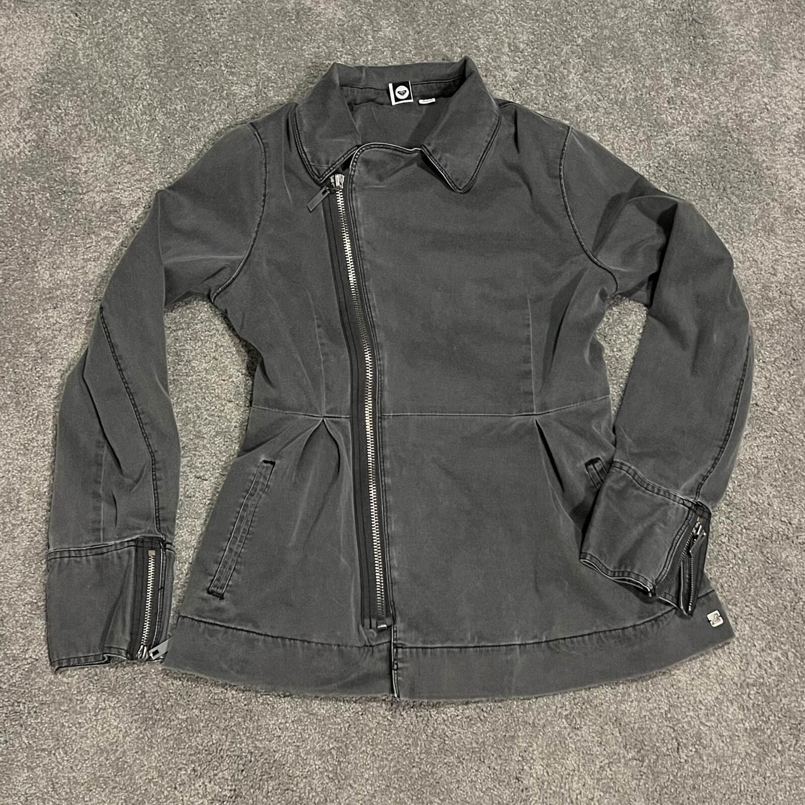 Roxy Distressed Gray Side Zip Jacket - image 10