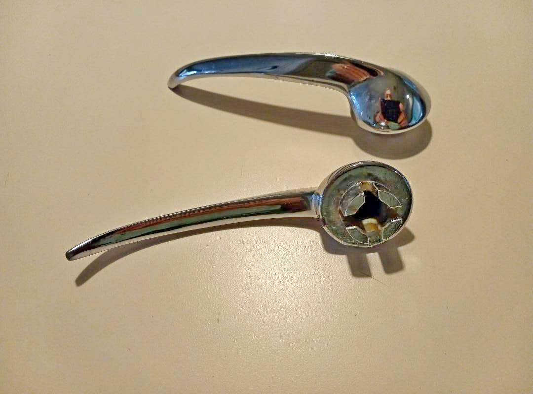Maserati 3500GT inner door handles
