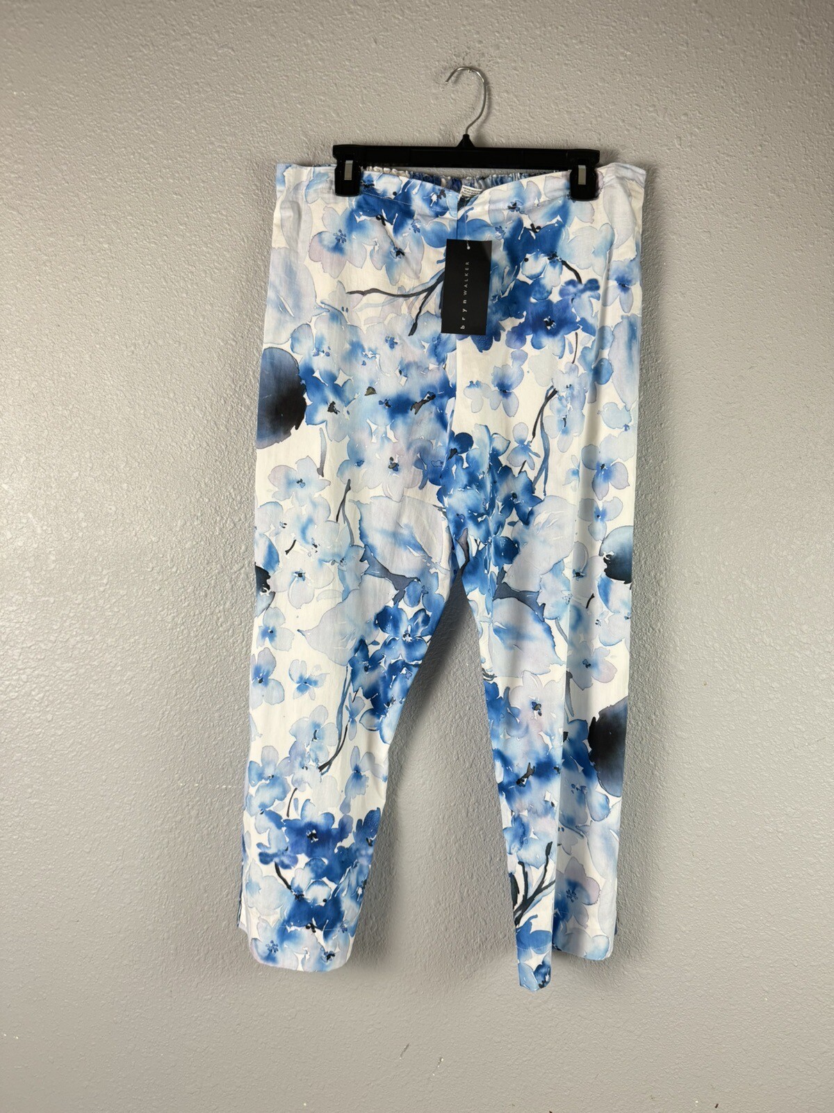 Picture 3 of 6