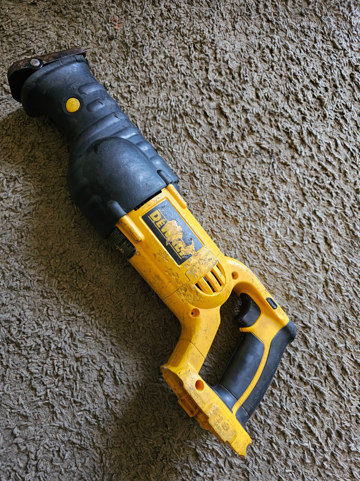 DEWALT DC385 18V Cordless Reciprocating Saw Works FOR PARTS/REPAIR