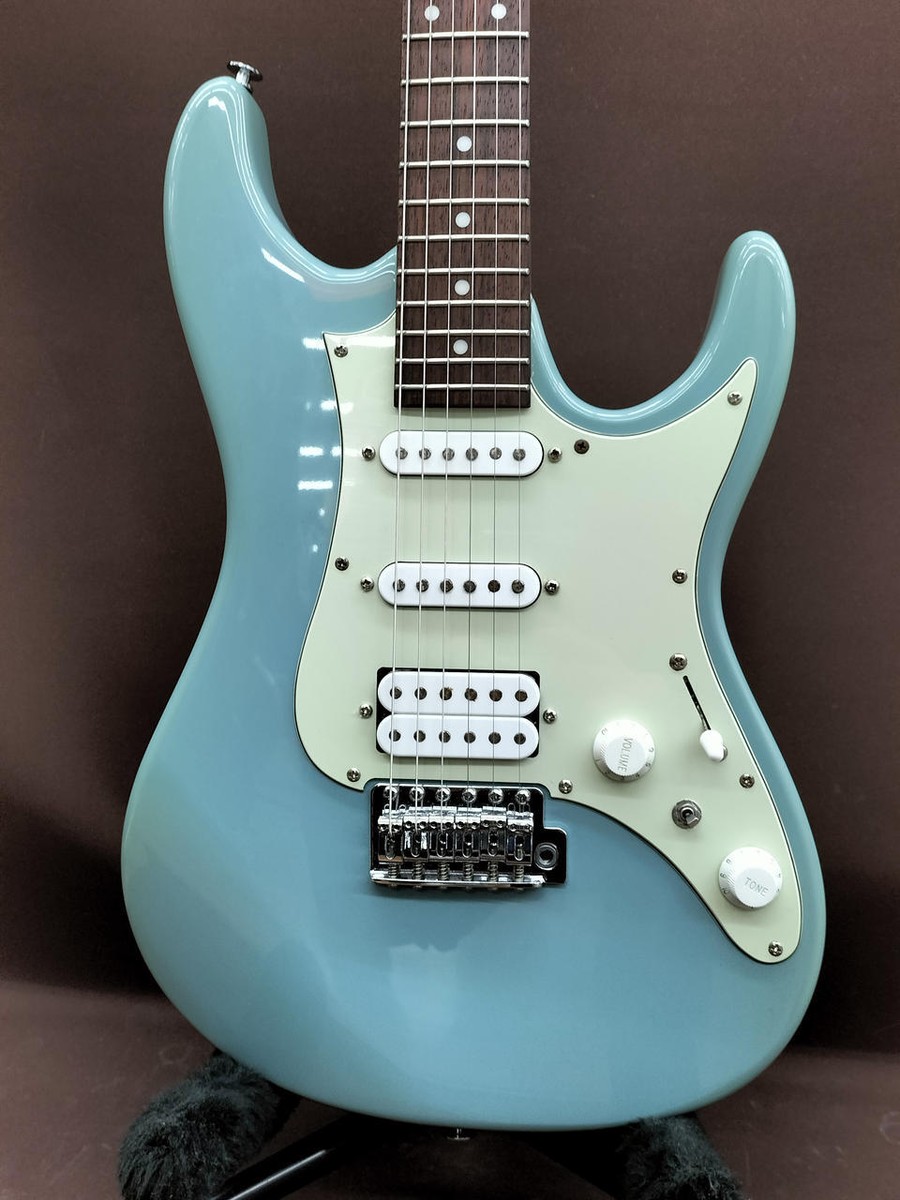 美品！Ibanez AZES40 ※サドル一つ他社製。 美品！Ibanez AZES40 ※サドル一つ他社製。