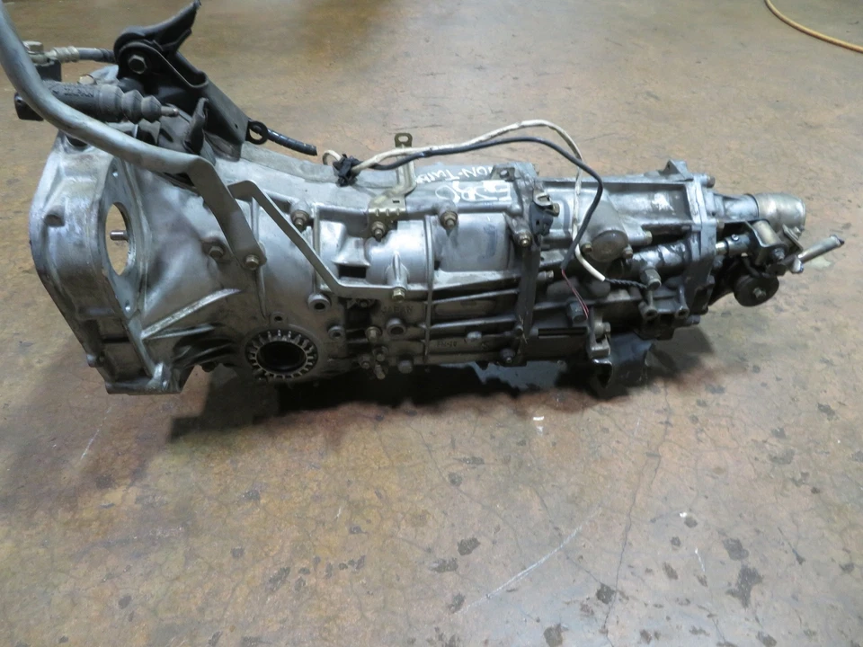 2000-2003 SUBARUHERITAGE GT 2.0i 5-SPEED МЕХАНИЧЕСКАЯ КОРОБКА ПЕРЕДАЧ F.D 4.111 TY754VBBBA - Изображение 2 из 4