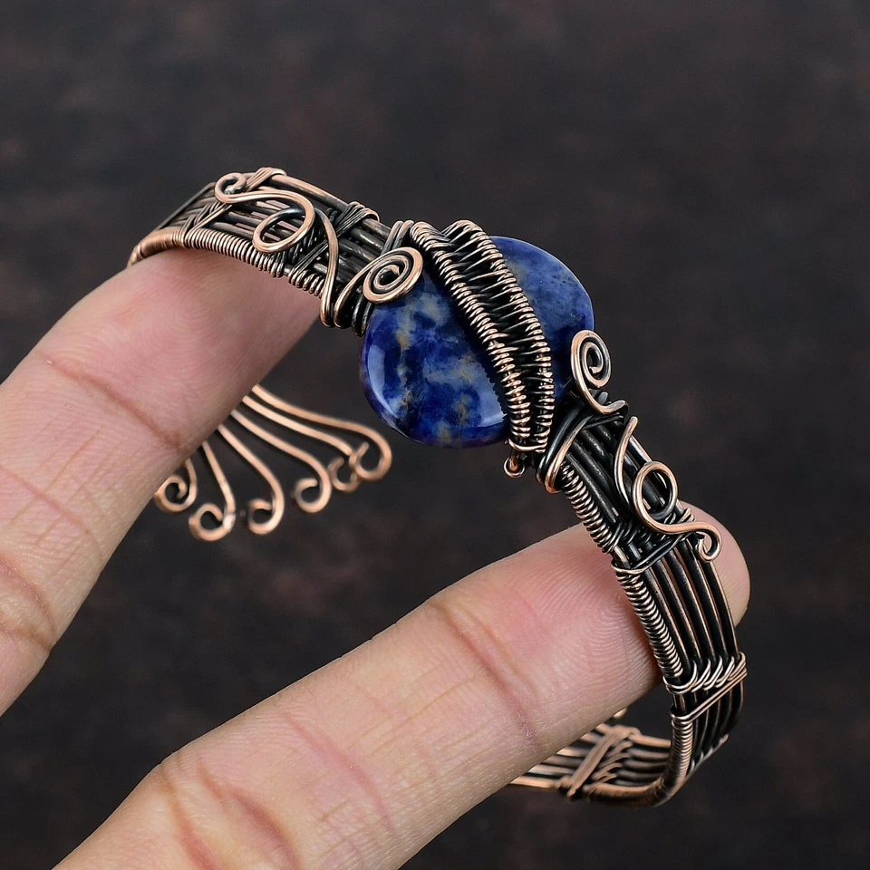 Brazalete ajustable envuelto en alambre de piedras preciosas de sodalita joyería de cobre para niñas Foto 3 de 4