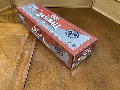 2005 Topps Baseball MLB Complete Box Set - Factory Set - 733 Cards Sets 1-2 - Picture 2 of 7