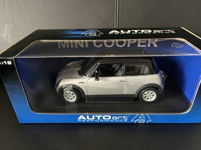 Autoart Mini Cooper silber silver 1:18 OVP