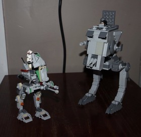 LEGO Star Wars: Clone Scout Walker 7250 & AT-ST 7657 (With Instructions No Box)