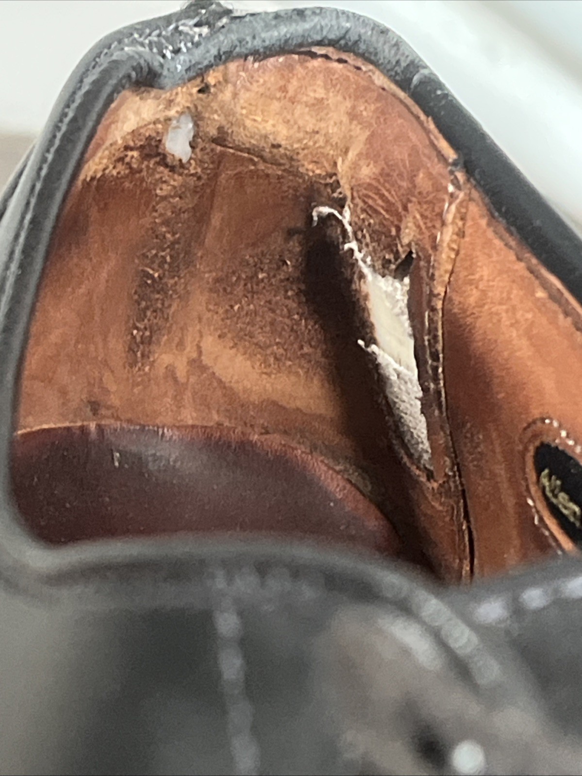 Allen Edmonds Leather Split-Toe Derby LaSalle Dre… - image 10