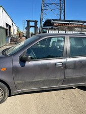 Porte avant et accessoires Fiat PUNTO