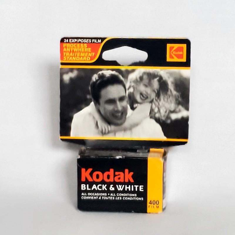 Kodak Black And White 35mm Film ISO 400/27, 24 Exposures, DOM 12/2004