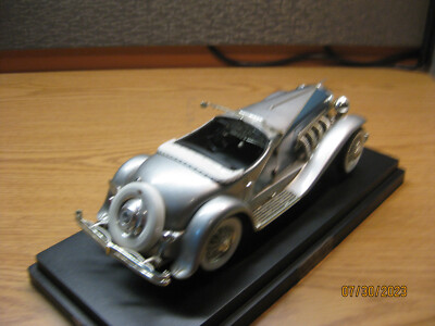 1/18 1935 DUESENBERG SSJ , SILVER OVER BLUE, BY ERTL